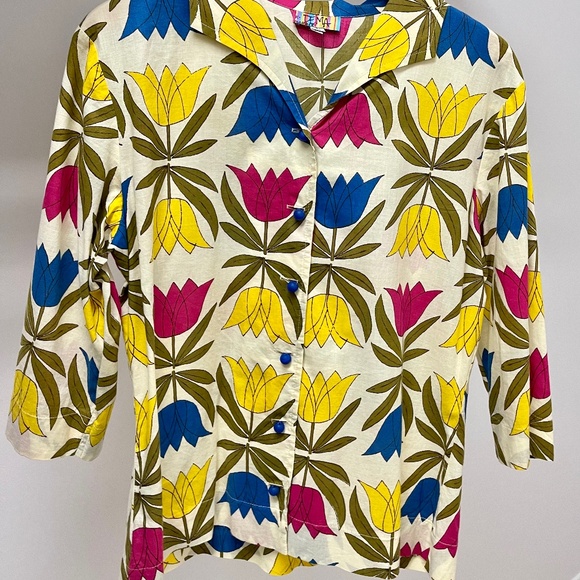 Cool DEMA (San Francisco) ~ ¾ Sleeve, Tulip Print Top–Size L - Picture 3 of 7